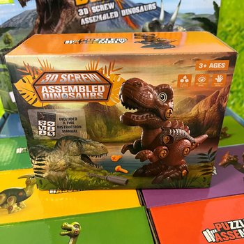 Kit de Construction Dinosaure 3D en Bo&icirc;te Cadeau - Pr&eacute;sentoir (8 pcs.)