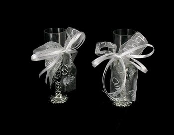 FL&Ucirc;TES DE CHAMPAGNE DE D&Eacute;CORATION (6 pi&egrave;ces)
