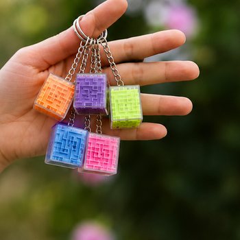 Porte-cl&eacute;s Jeu de Labyrinthe Cube (48 pcs)