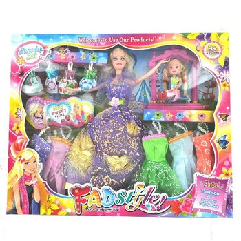 COFFRET DE POUPÉES EN BOÎTE